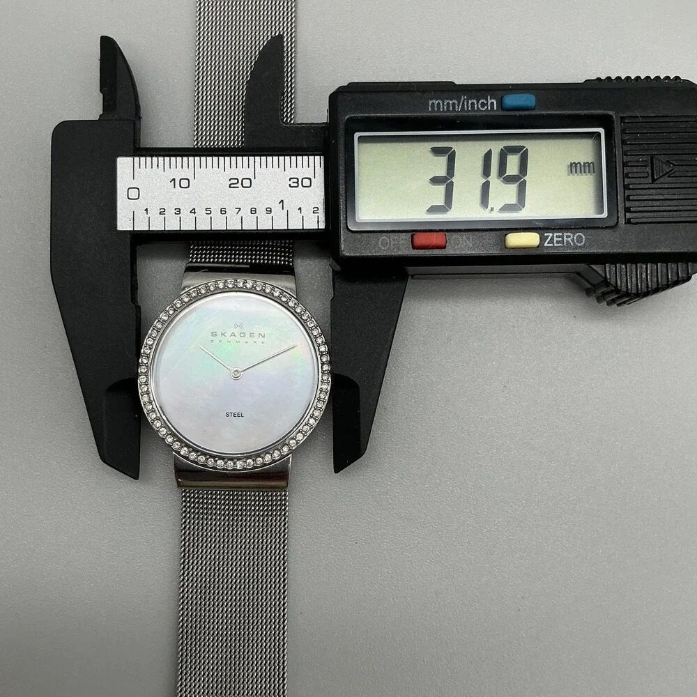 Skagen 641LSS Womens Watch 32mm MOP Dial Silver Tone Crystals Mesh New Battery